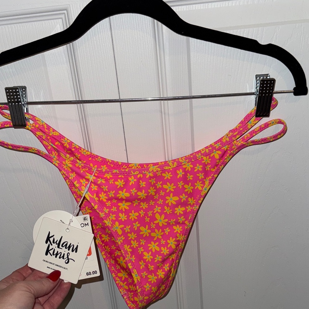 Kulani Kinis Vibrant Floral Bikini Bottom *NWT* (L)